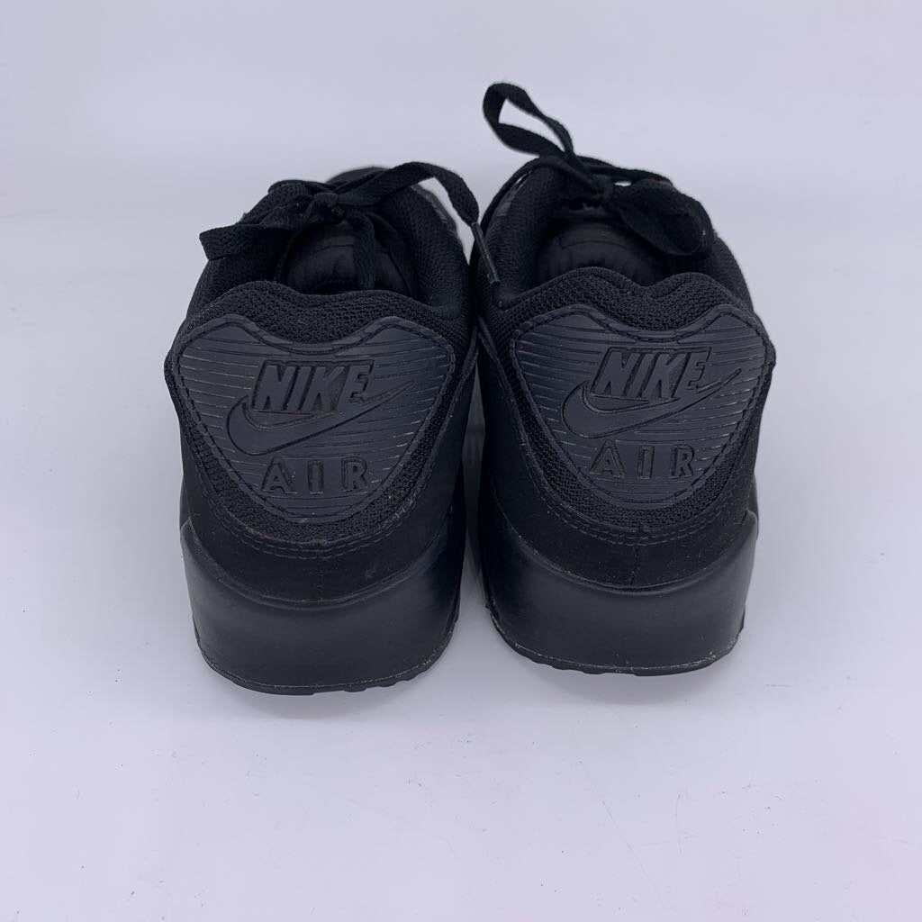 Nike Air Max 90 Sneakers
