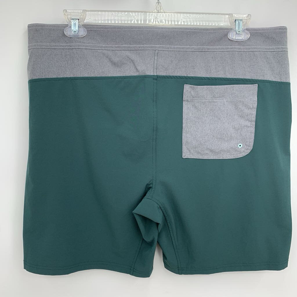 Manduka Shorts