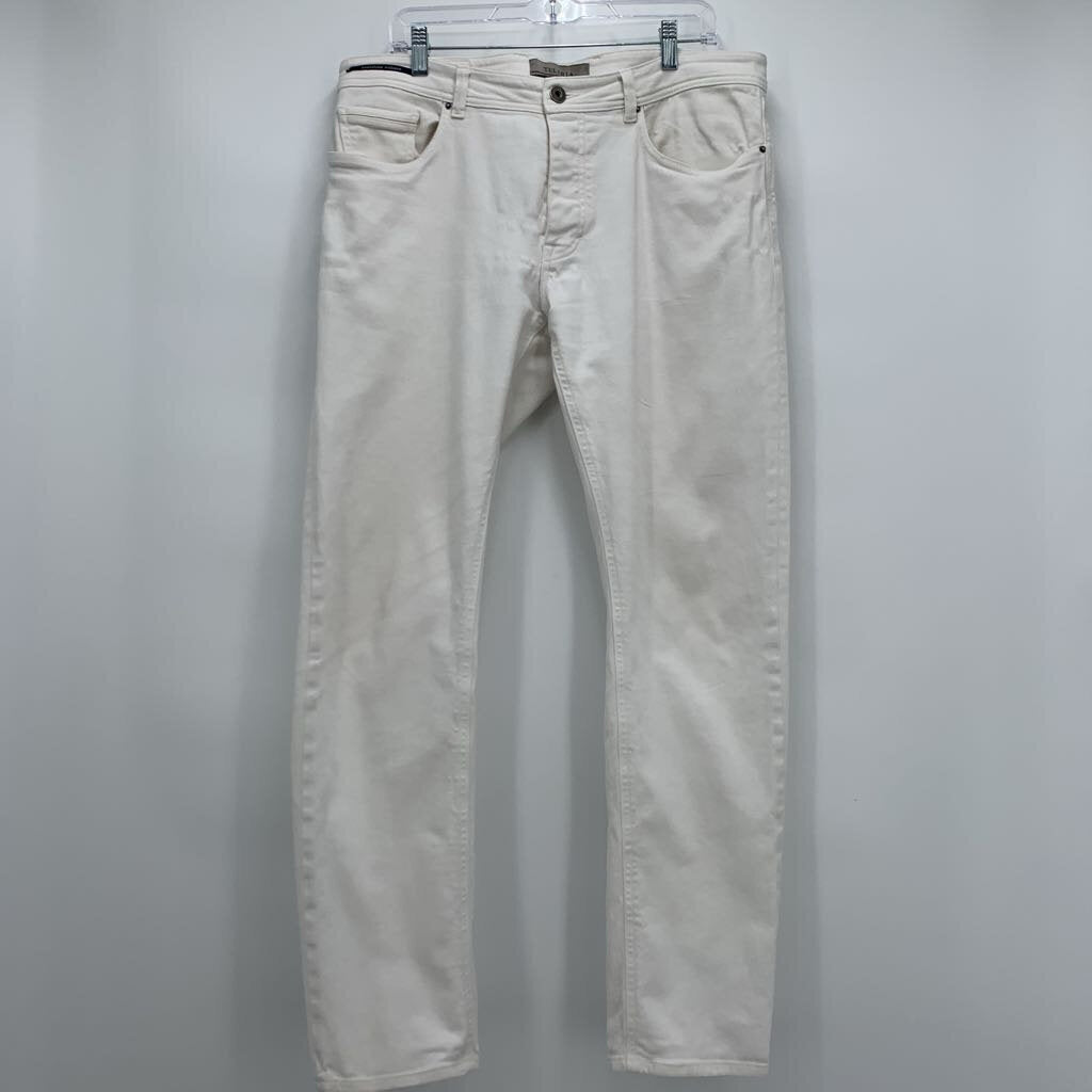Teleria Zed Jeans