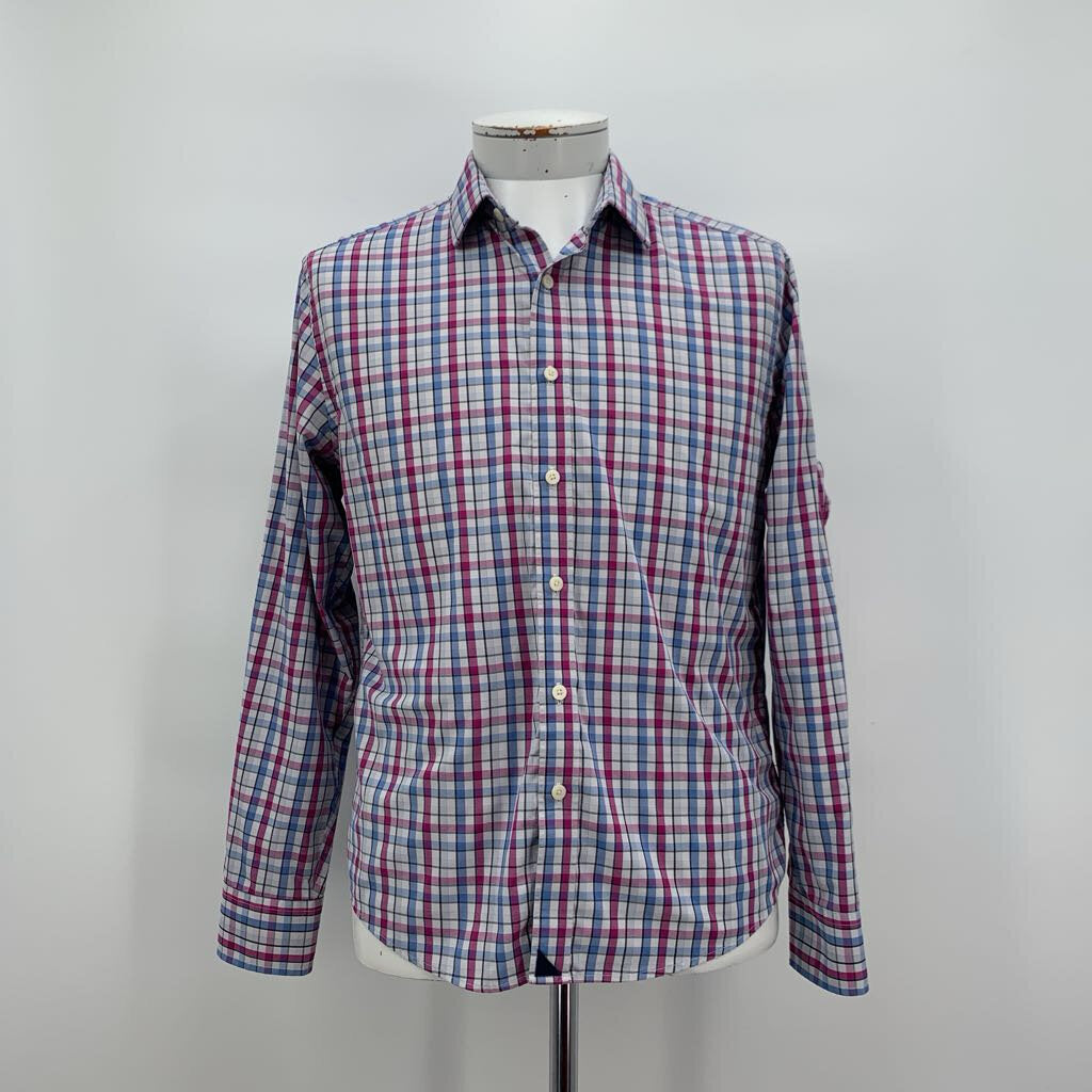 Untuckit Shirt