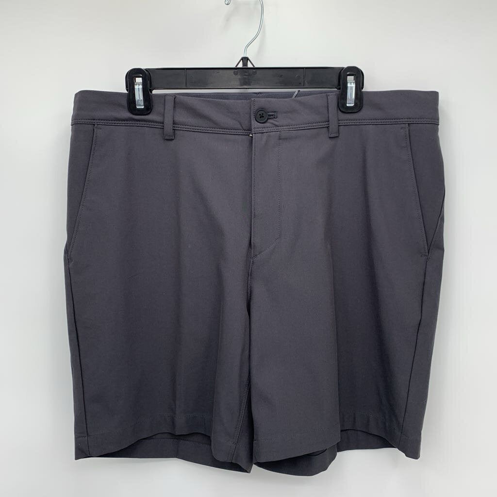 VRST Shorts NWT