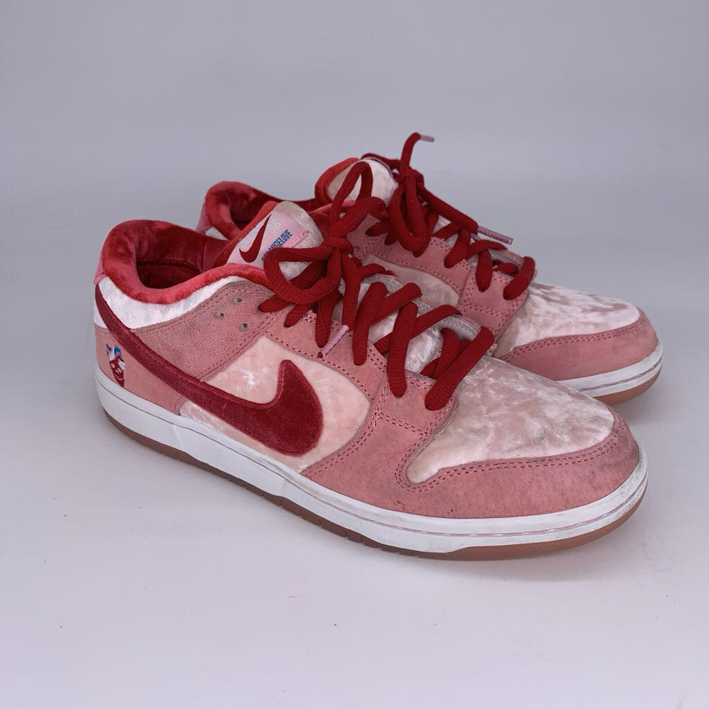 StrangeLove x Nike 'Valentine's Day' Sneakers
