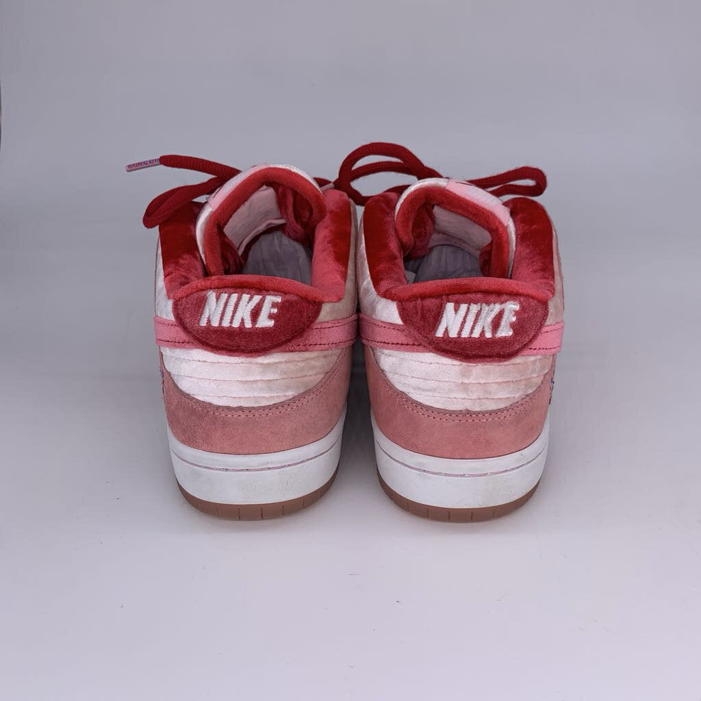 StrangeLove x Nike 'Valentine's Day' Sneakers