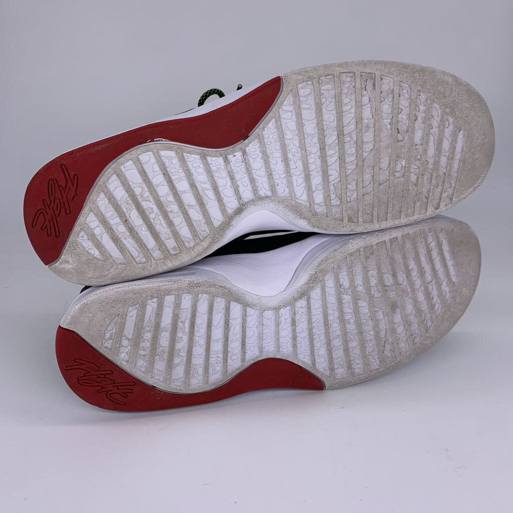 Jordan New School Sneakers