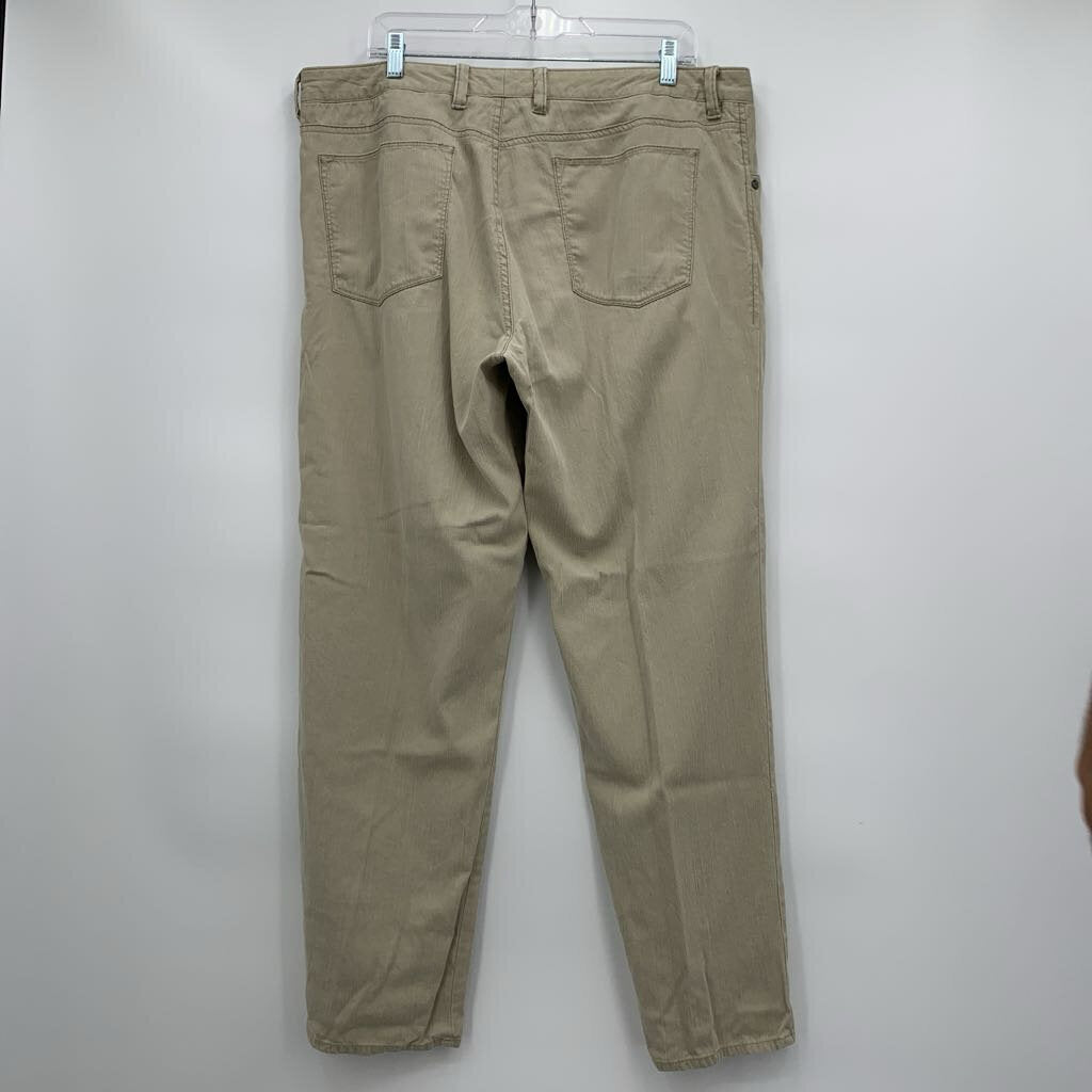 Tommy Bahama Jeans