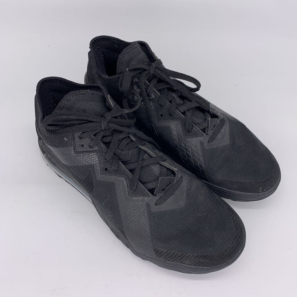 Nike Lebron 18 Low Zero Dark 23