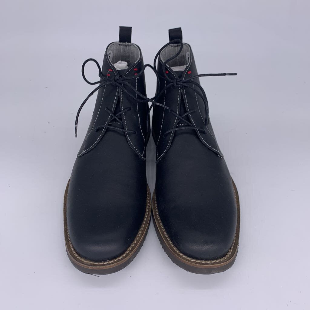 Penguin Boots NIB