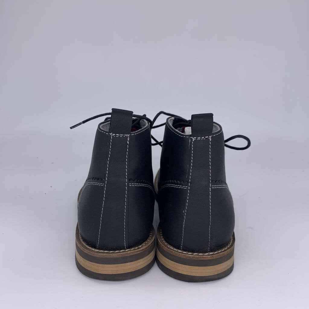 Penguin Boots NIB