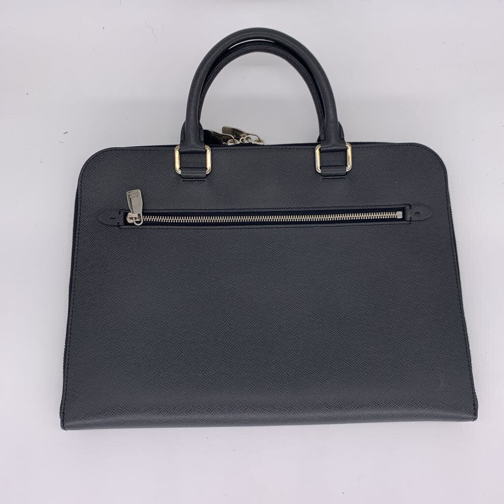 Louis Vuitton Taiga Porte Documents Slim Portfolio Case