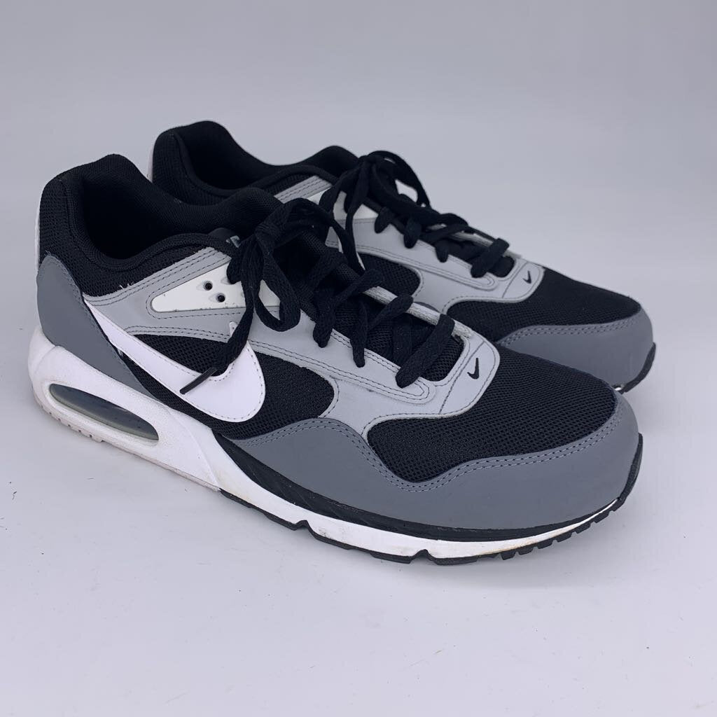 Nike Air Max Correlate Sneakers