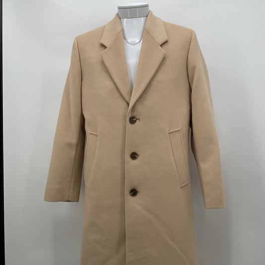 Mode of One Overcoat