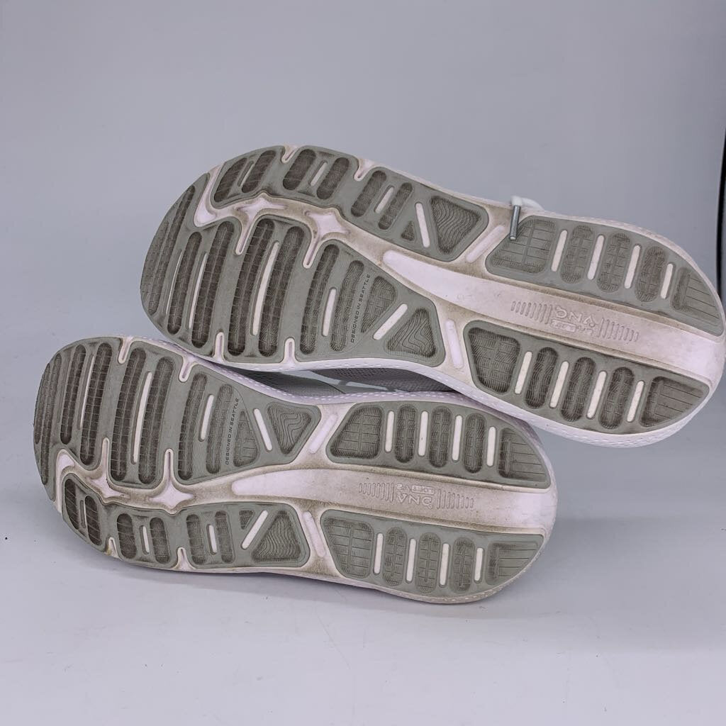 Brooks Ghost Max Sneakers