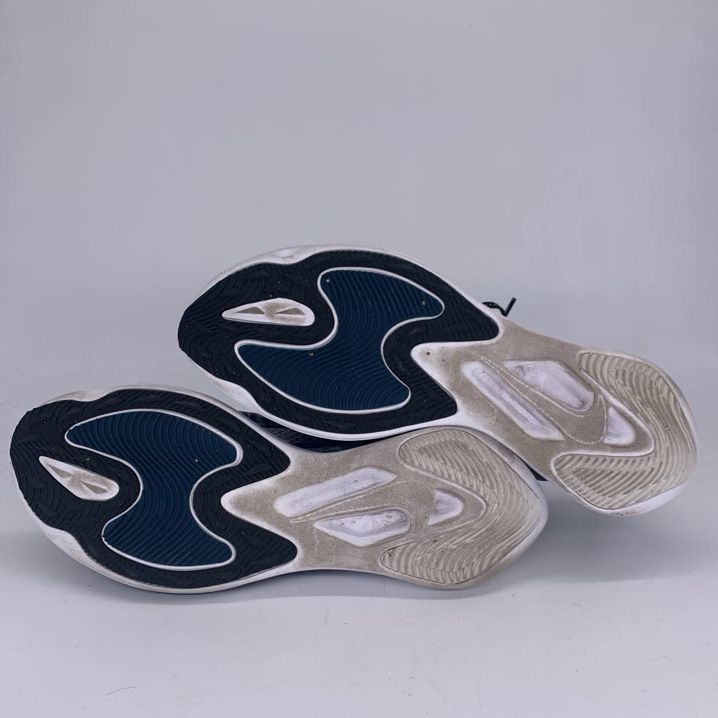 Nike Zoom Gravity Running Shoes