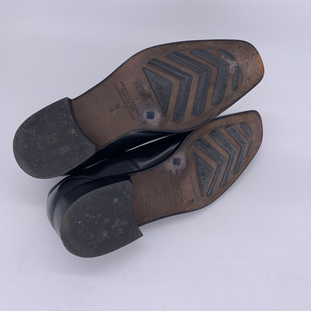 Donald Pliner Loafers