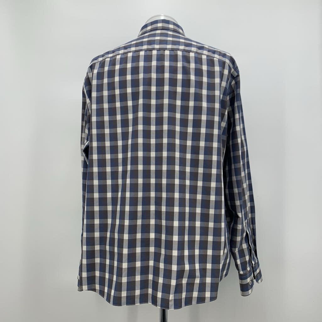 Untuckit Shirt