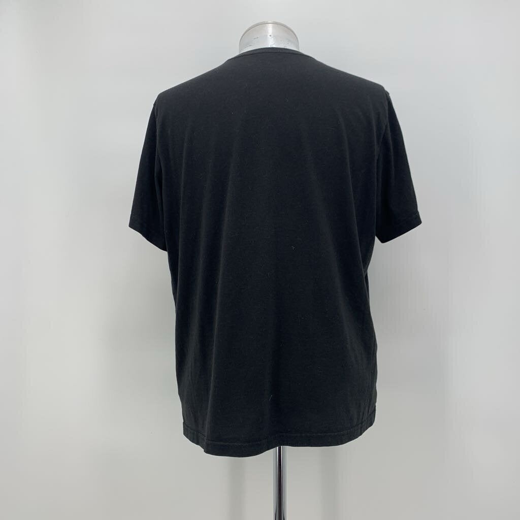 Untuckit T-Shirt