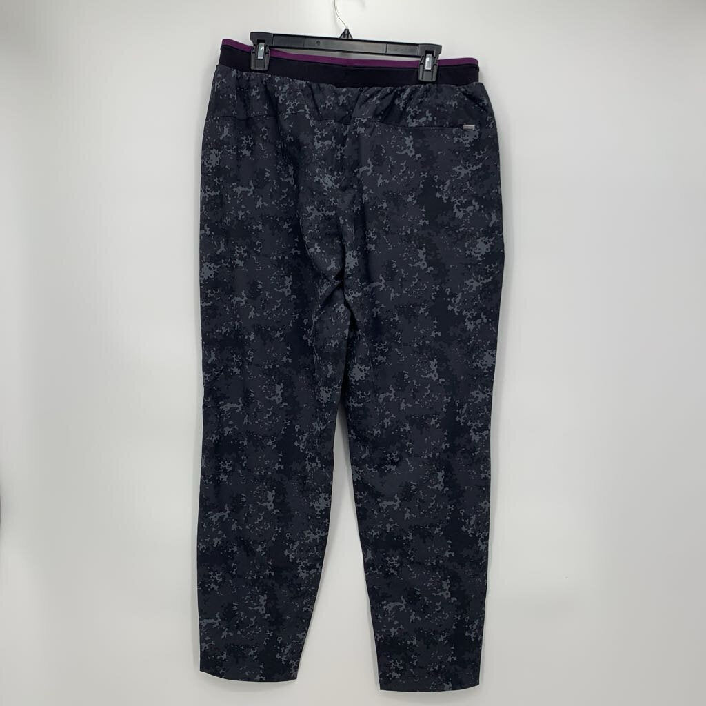 Fabletics Sweatpants NWT