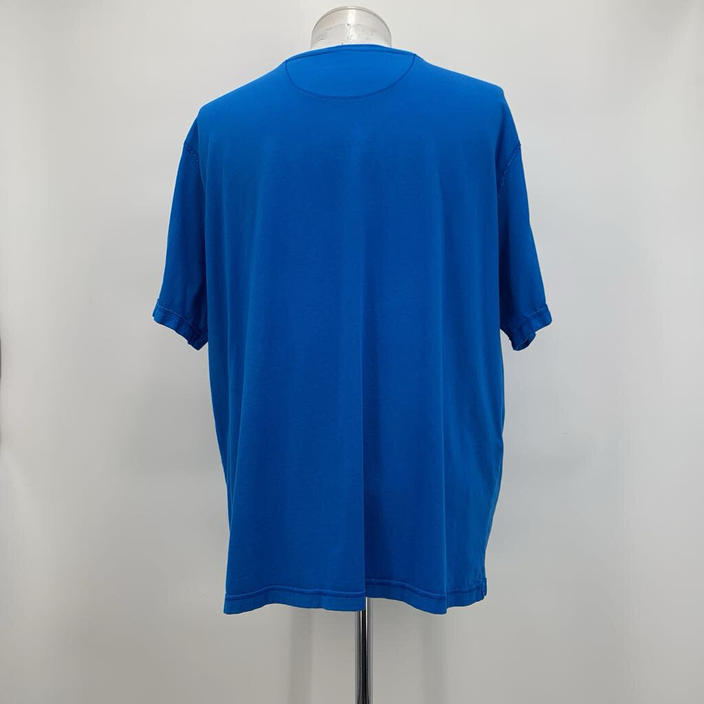 Tommy Bahama T-Shirt