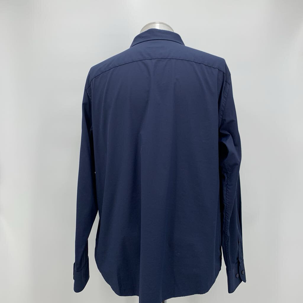 UnTuckit Shirt
