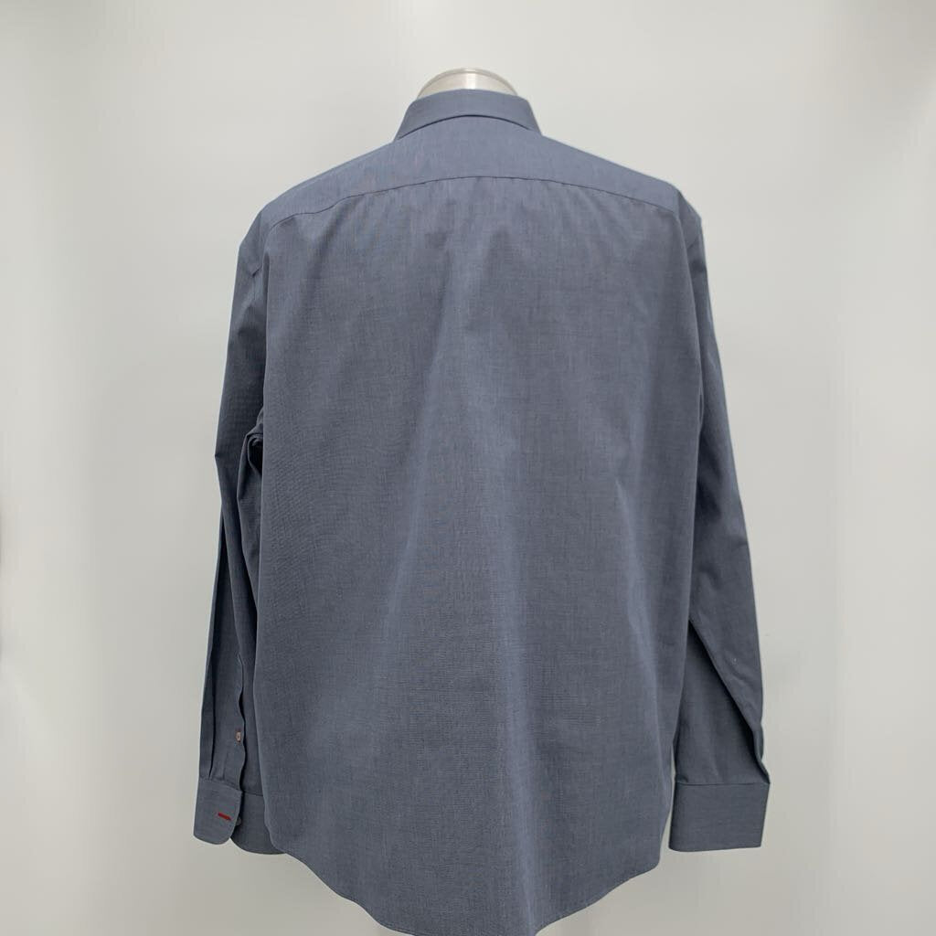 UnTuckit Shirt