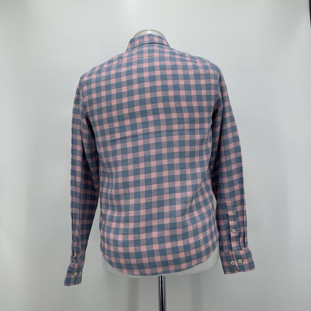 Untuckit Shirt