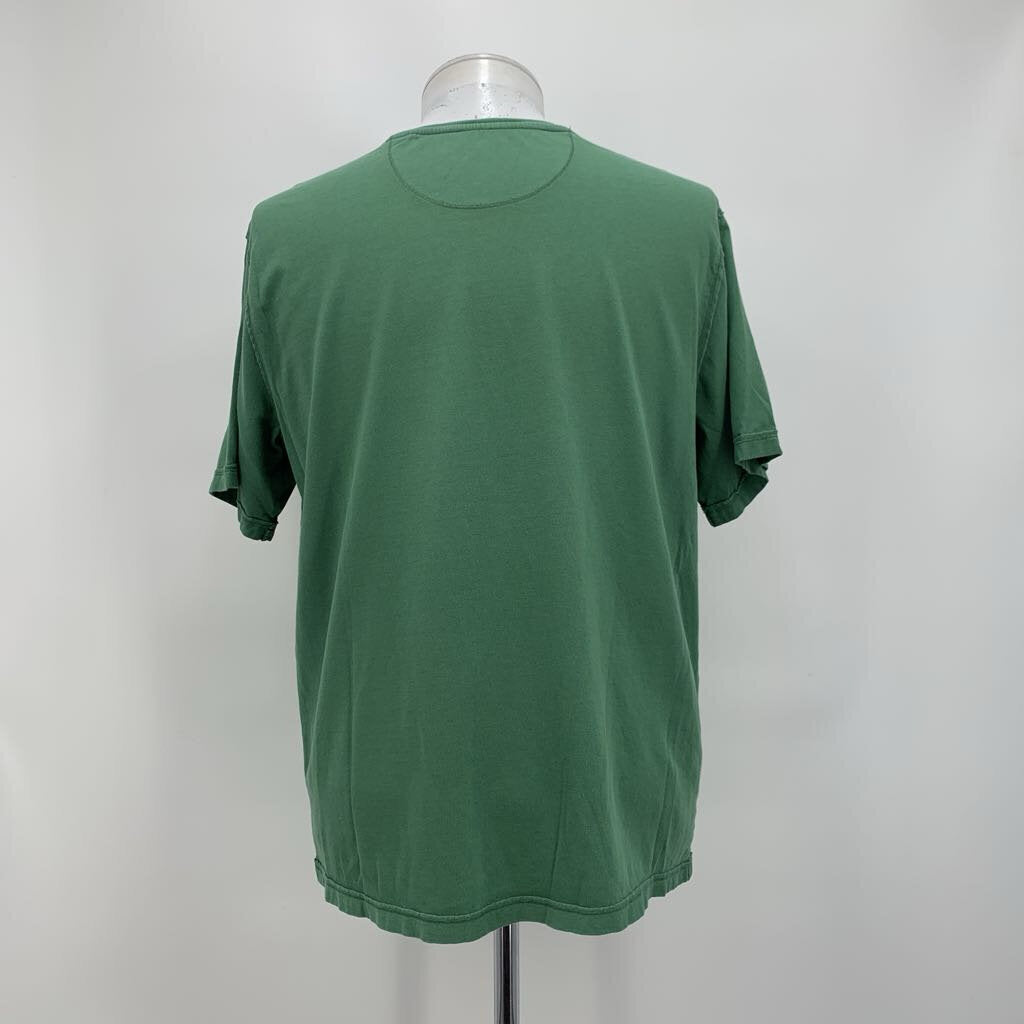 Tommy Bahama T-Shirt