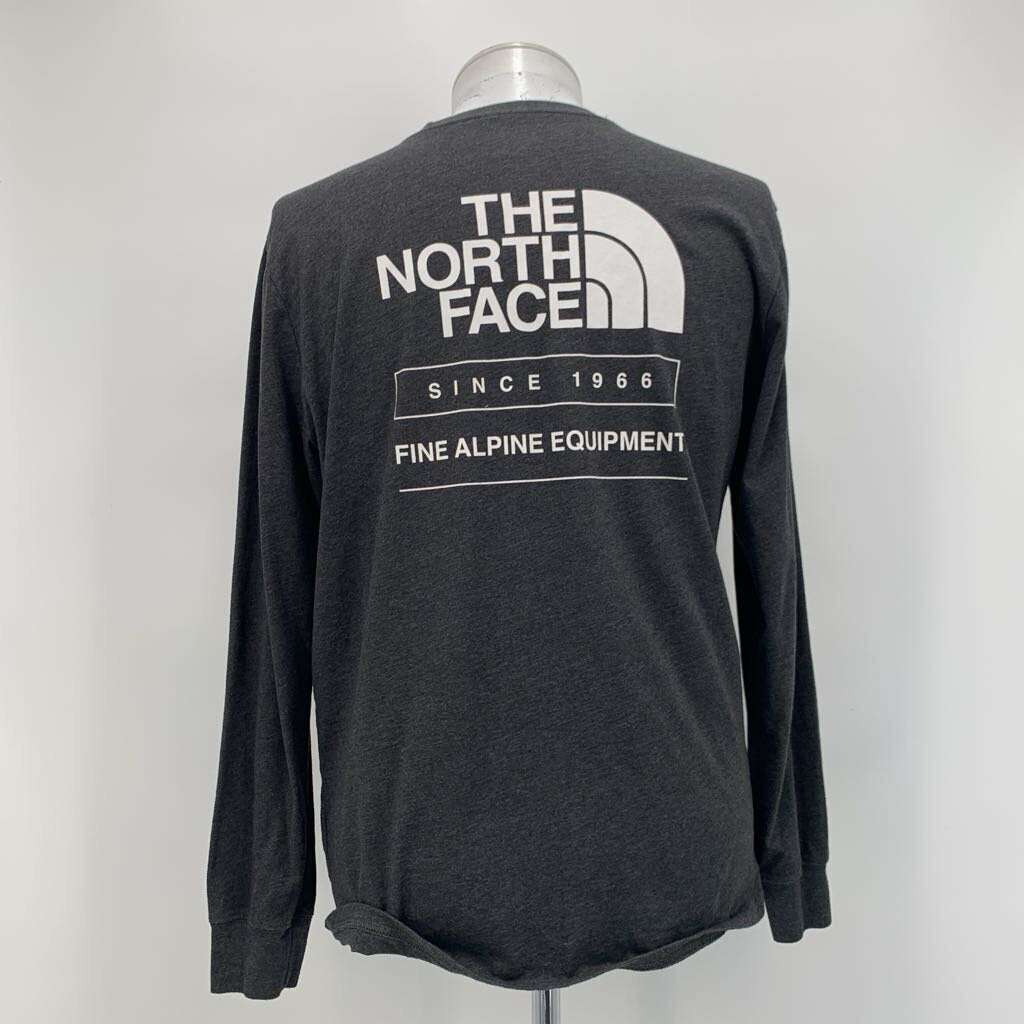 The North Face T-Shirt LS