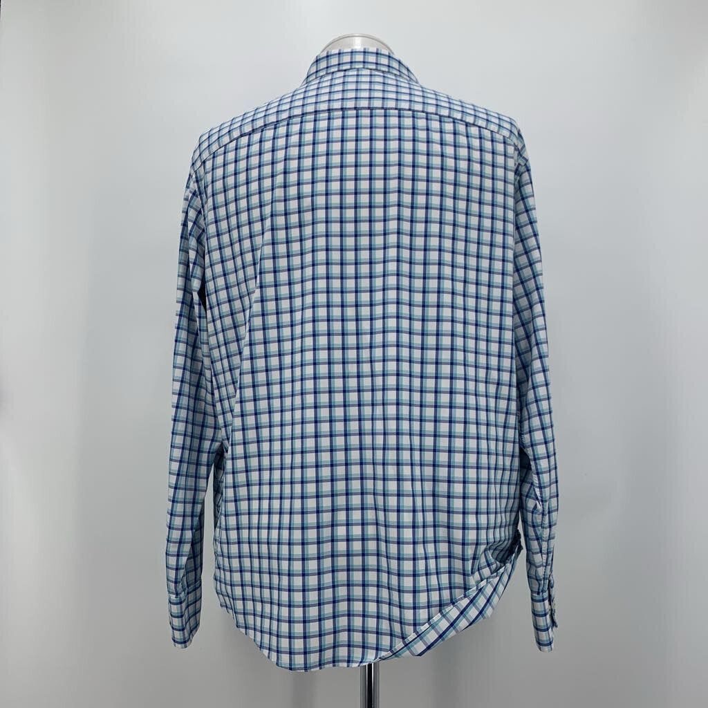 Untuckit Shirt