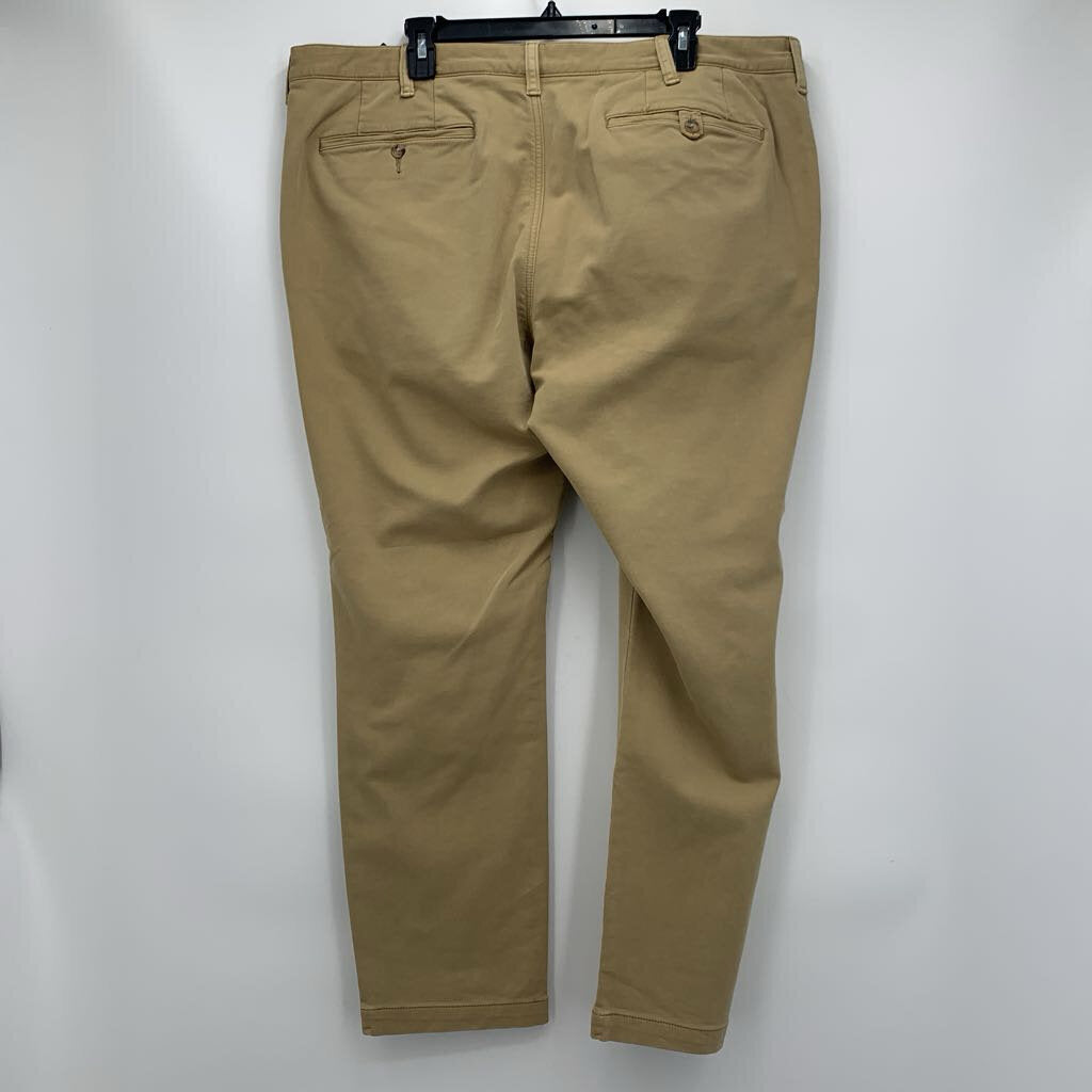 Polo Chino Pants