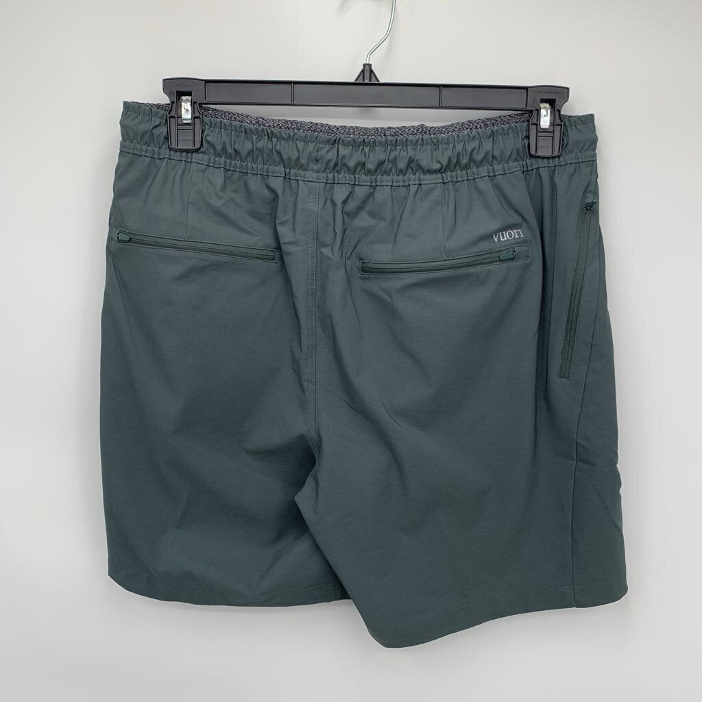 Vuori Shorts