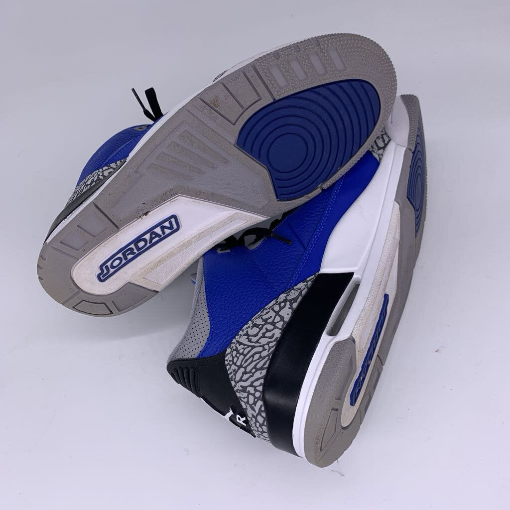 Jordan 3 "Varsity Royal" w/ Box