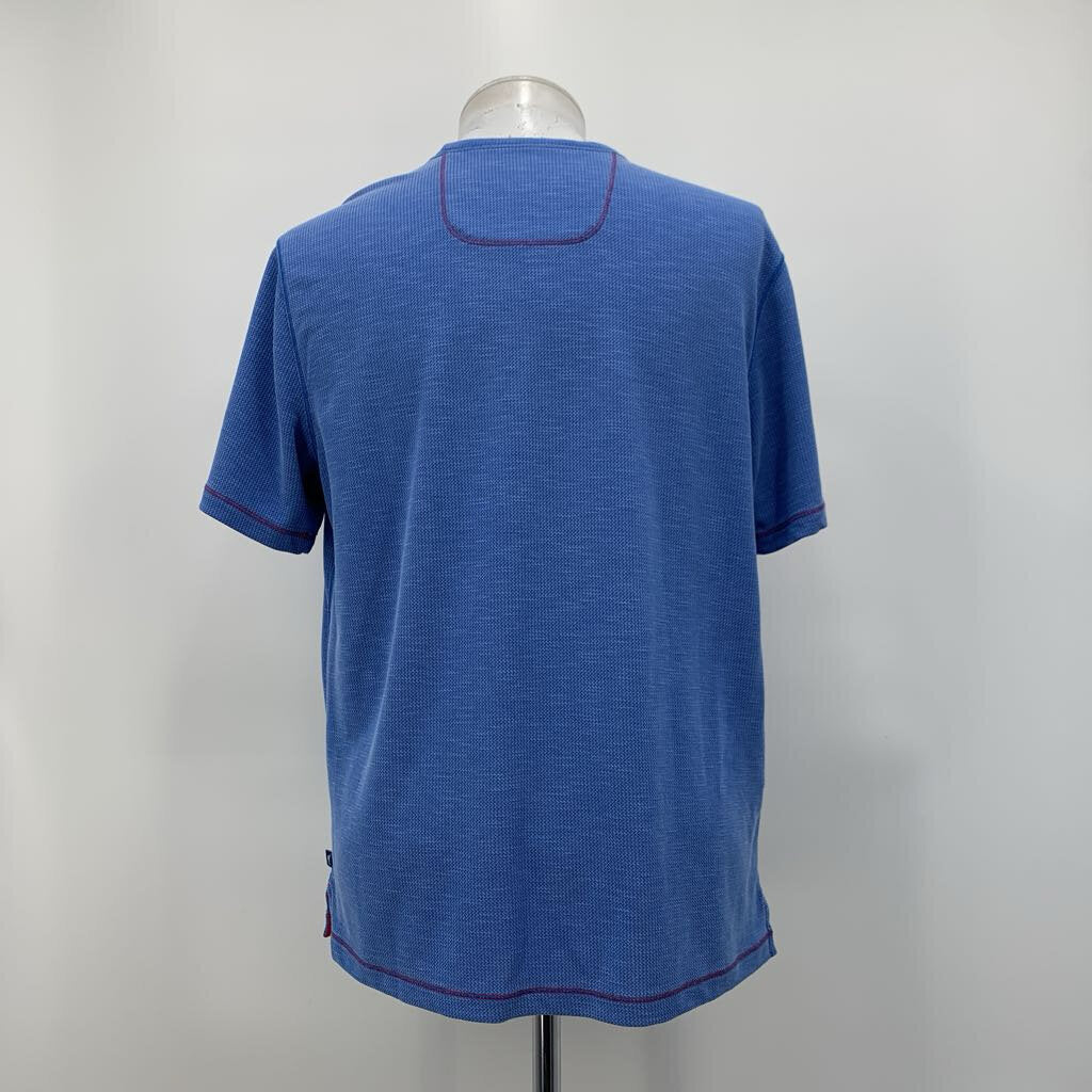 Tommy Bahama T-Shirt