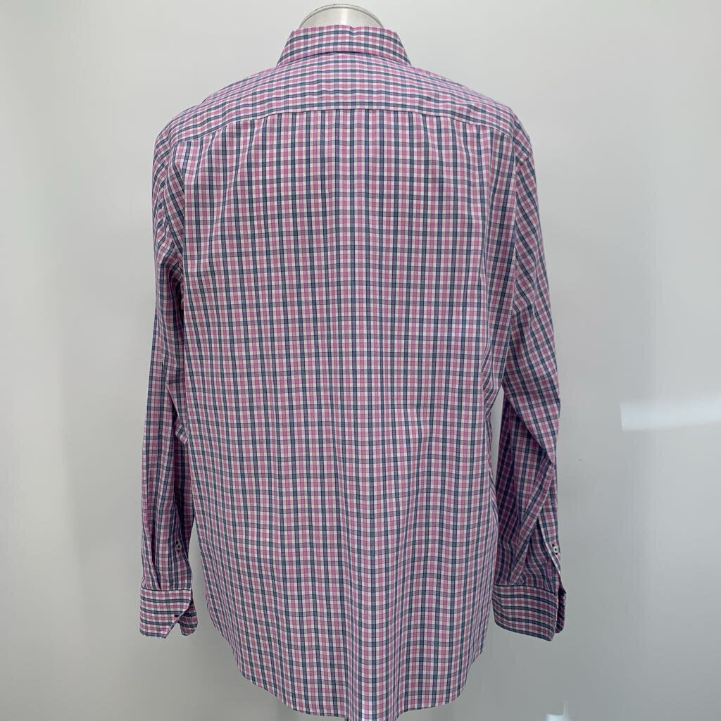Untuckit Shirt
