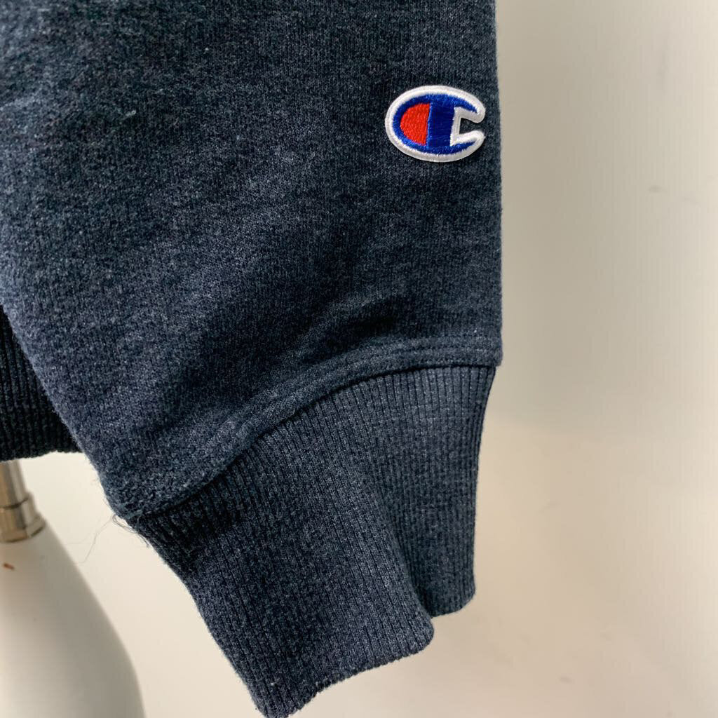 Champion Sweatshirt