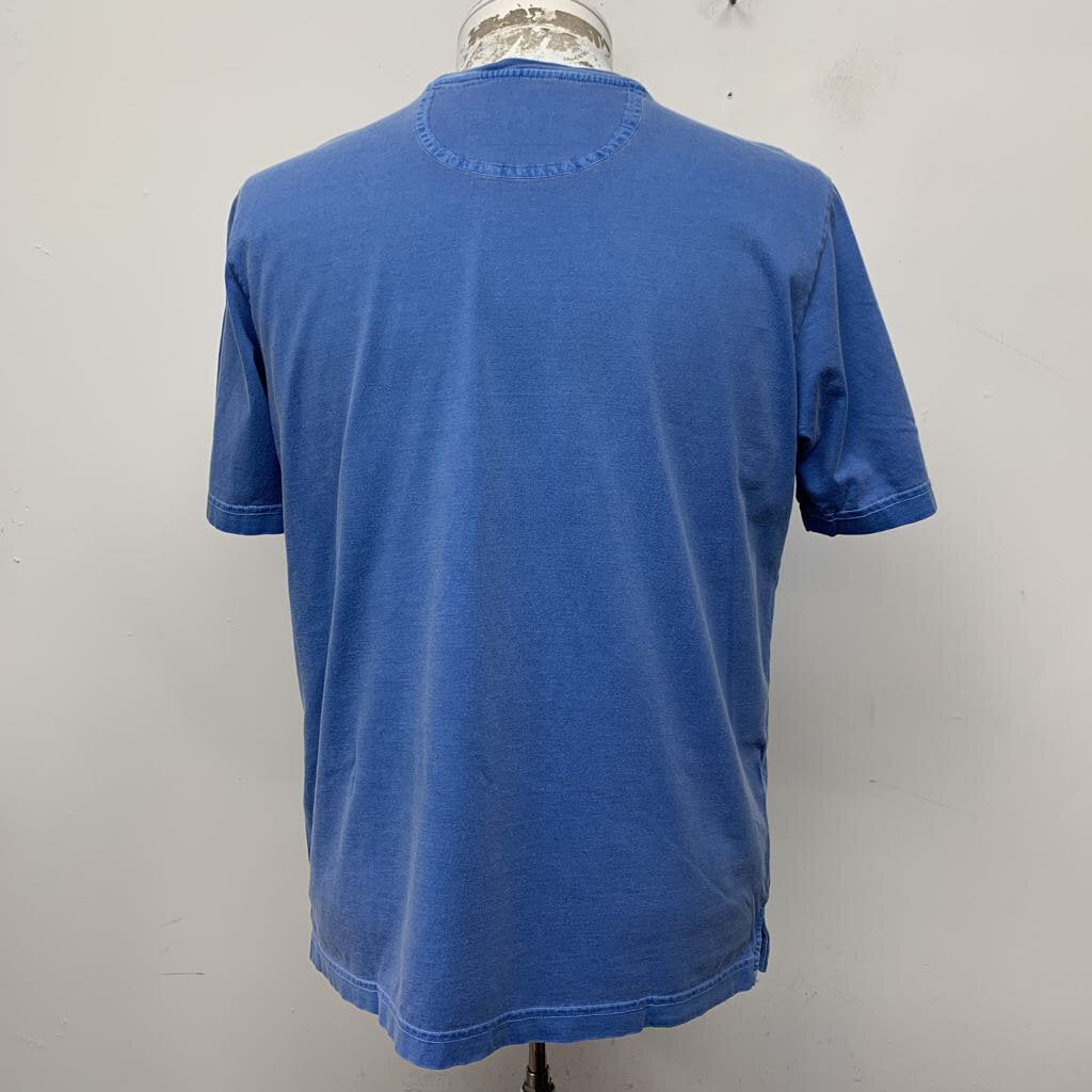 Tommy Bahama T-Shirt