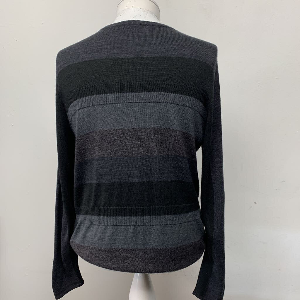 Calvin Klein Sweater