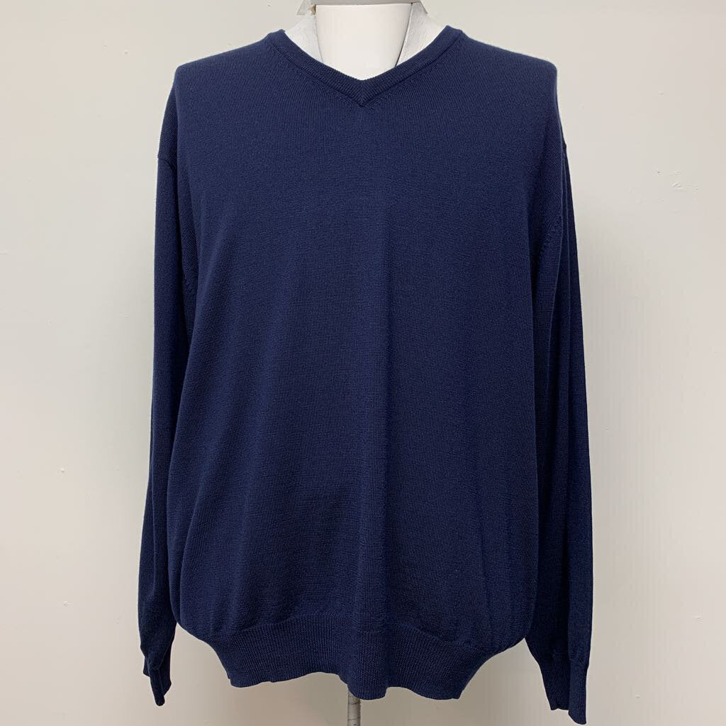 Jos A Bank Sweater