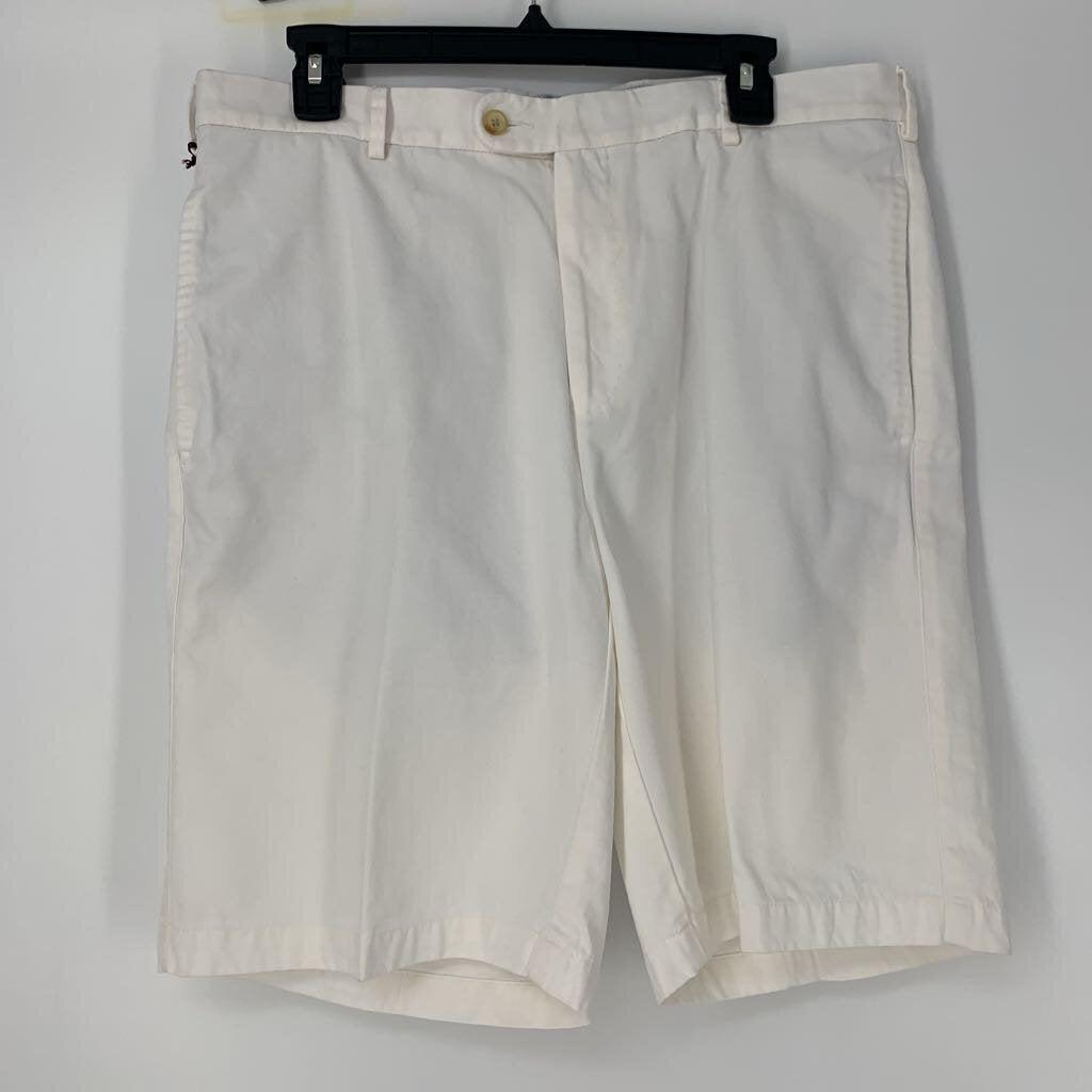 Peter Millar Shorts -NWT