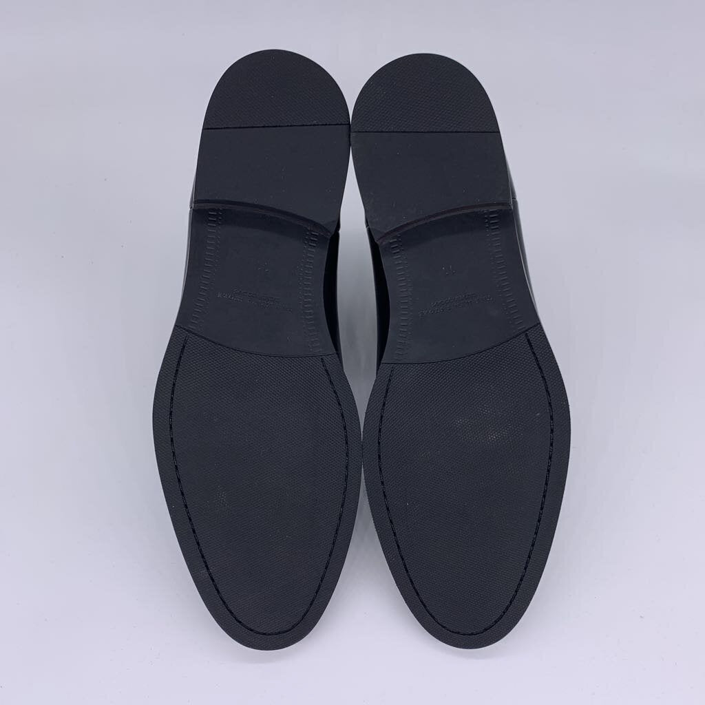 Bloomingdale's Chelsea Boots NIB