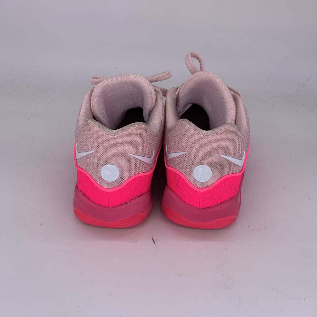 Nike KD 16 Sneakers