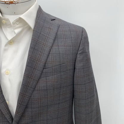 David Donahue Suit