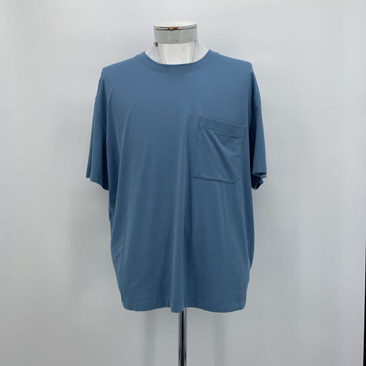 Lululemon T-Shirt