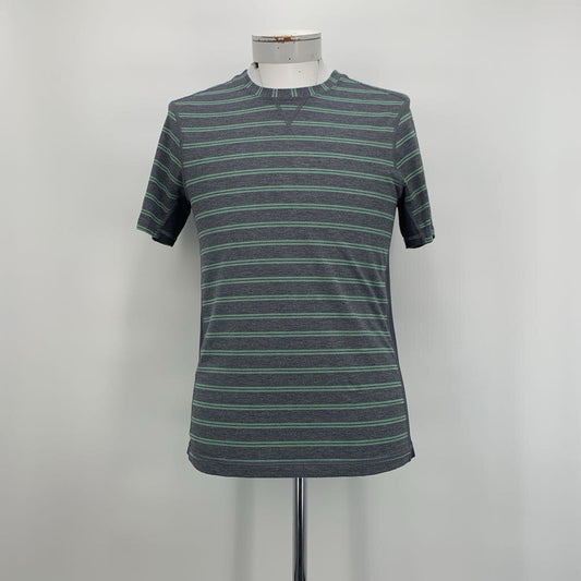 Lululemon T-Shirt