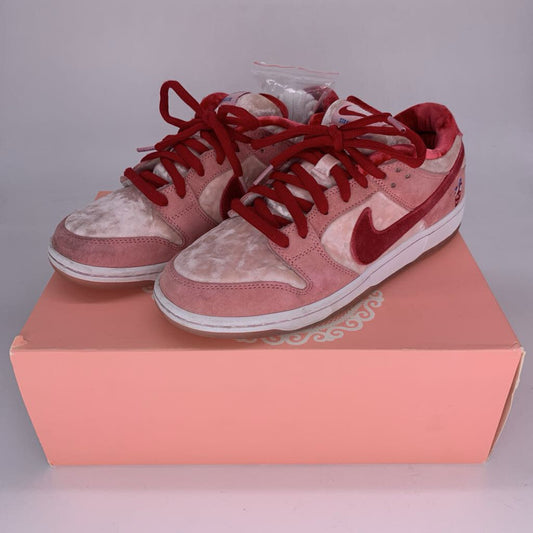 StrangeLove x Nike 'Valentine's Day' Sneakers
