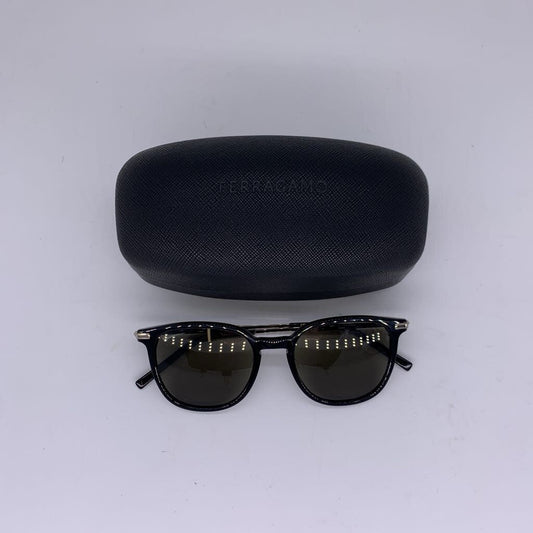 Ferragamo SF1015S Sunglasses NIB