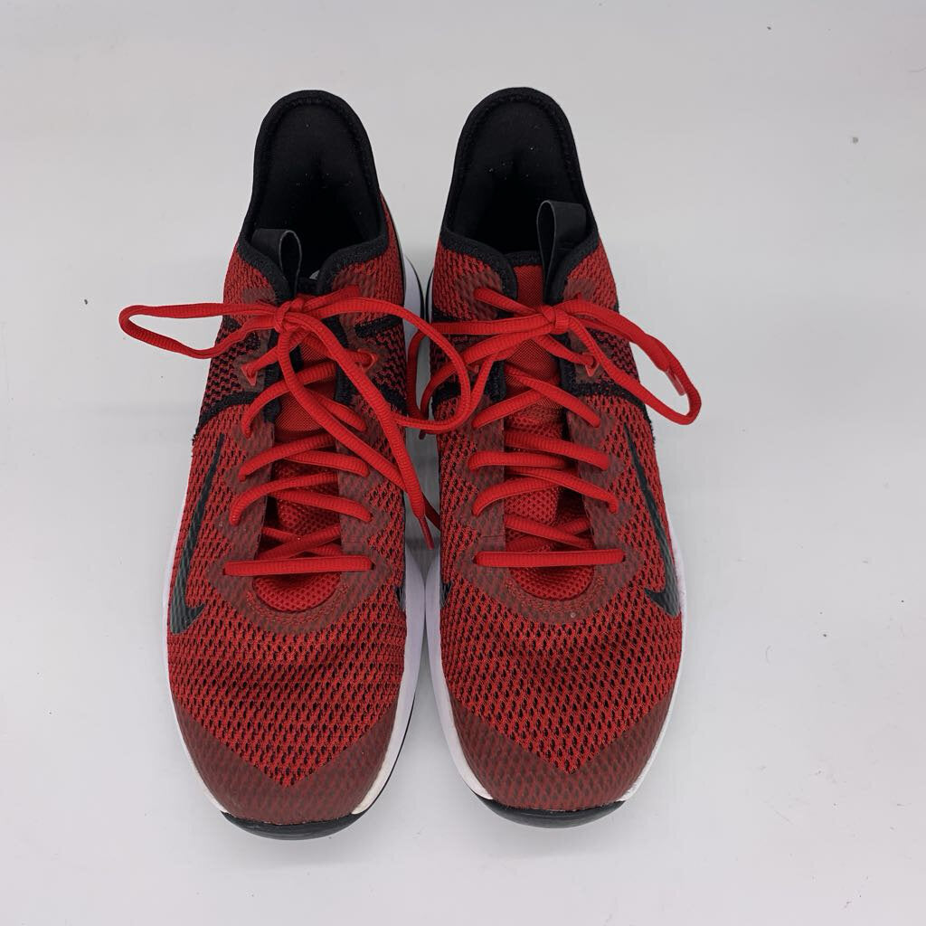 LeBron Witness 4 Sneakers ...