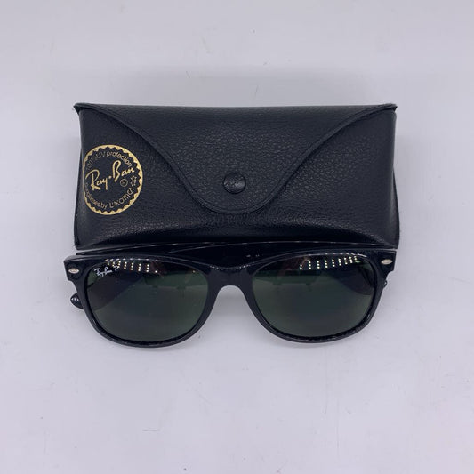 Ray Ban New Wayfarer w/ Case