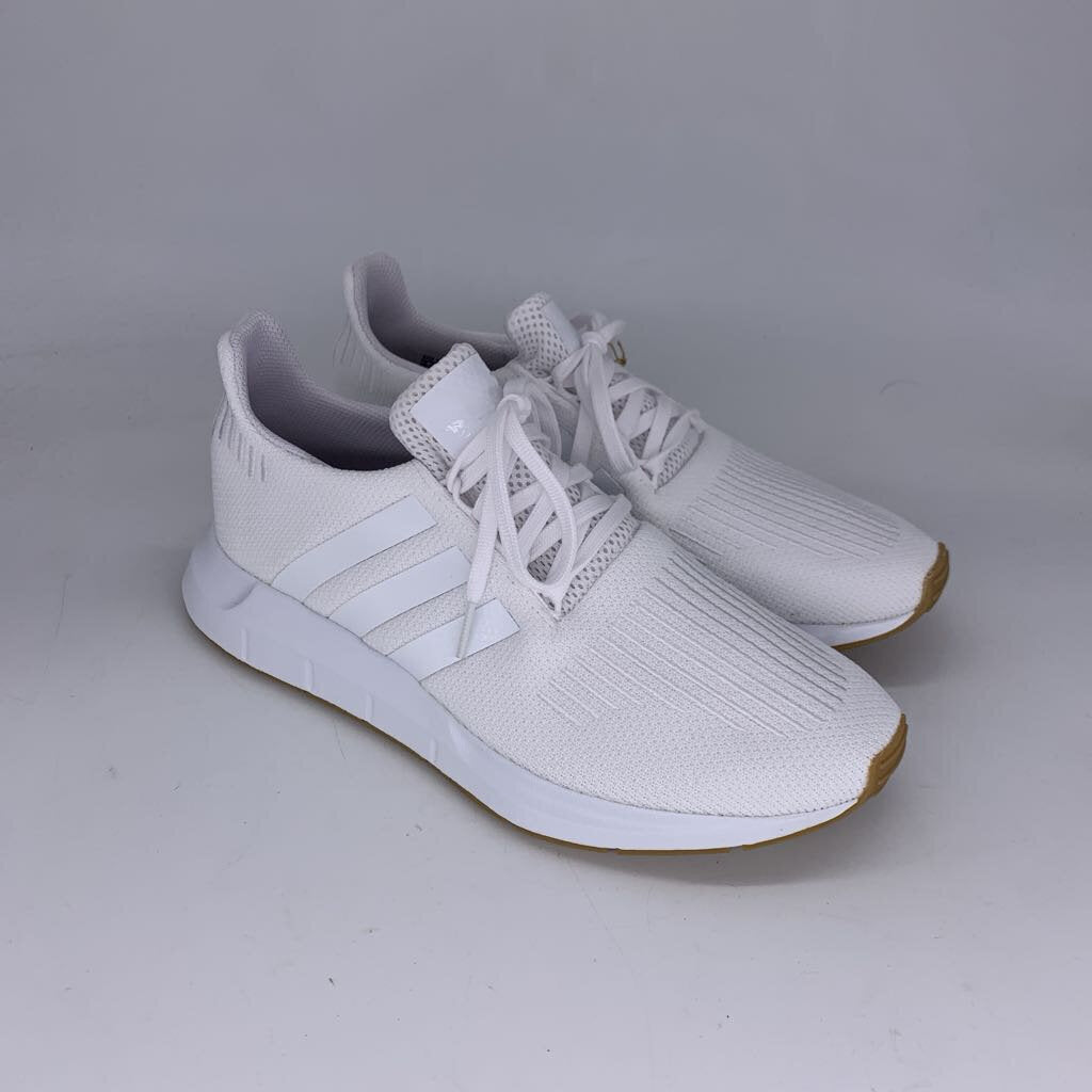 Adidas Swift Run Sneakers NIB