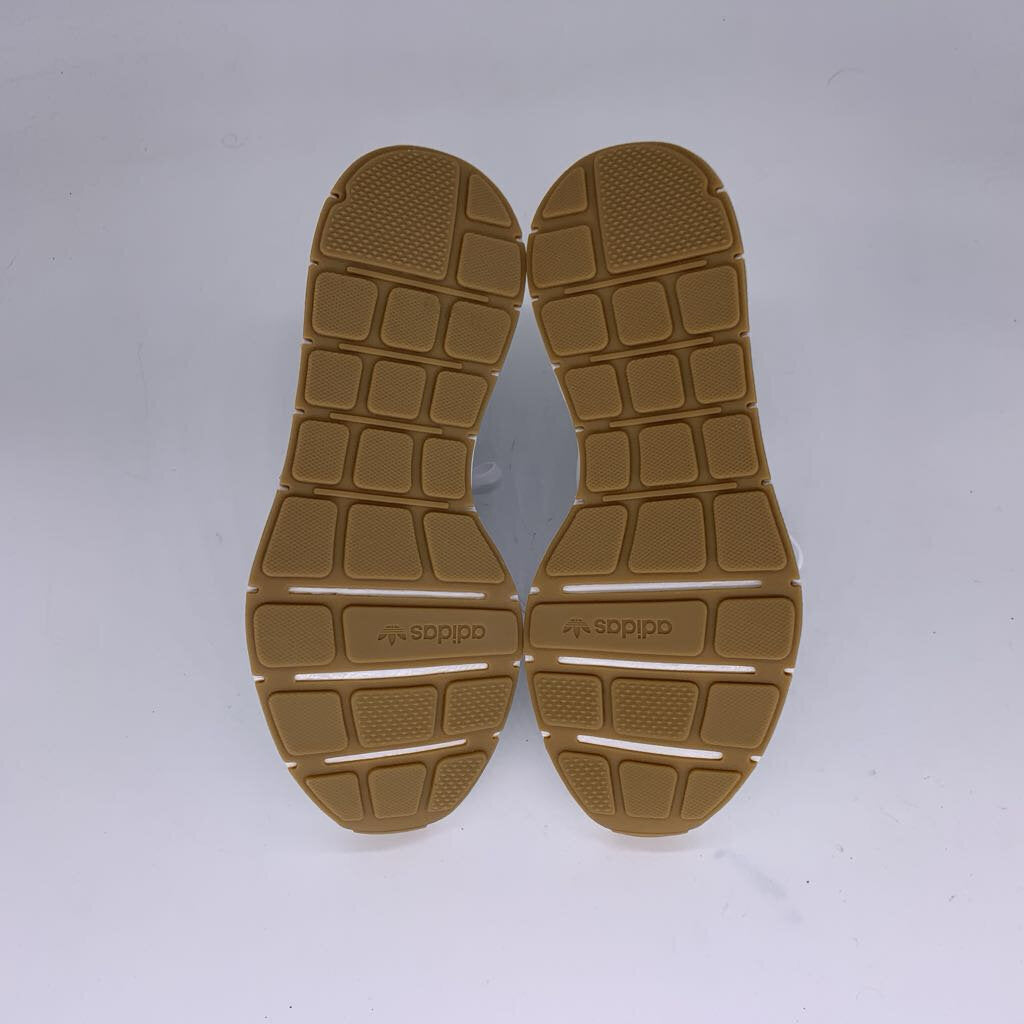 Adidas Swift Run Sneakers NIB