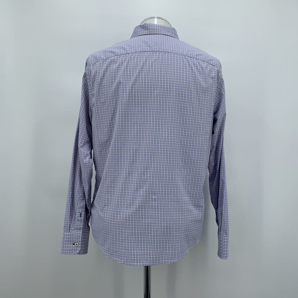 Untuckit Shirt
